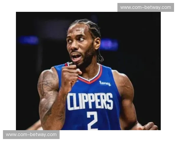 快船击败雷霆 但伦纳德比赛末段伤退引发深度担忧